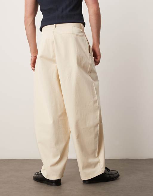 DESIGN Extreme Tapered Trousers With Pleats In Beige