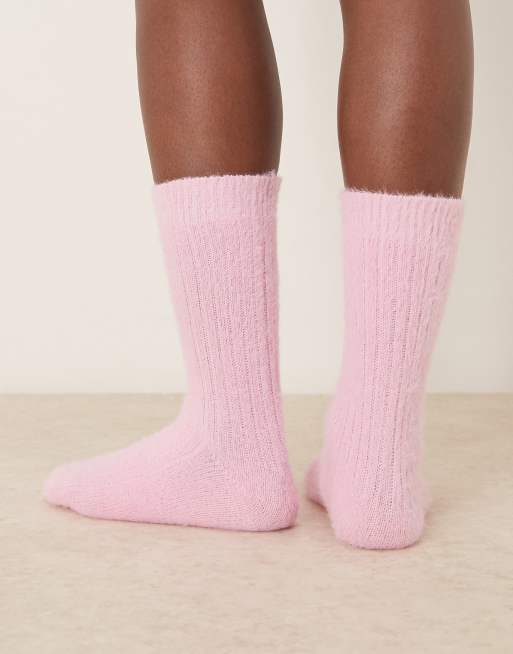 DESIGN Fluffy Eyelash Socks In Pink
