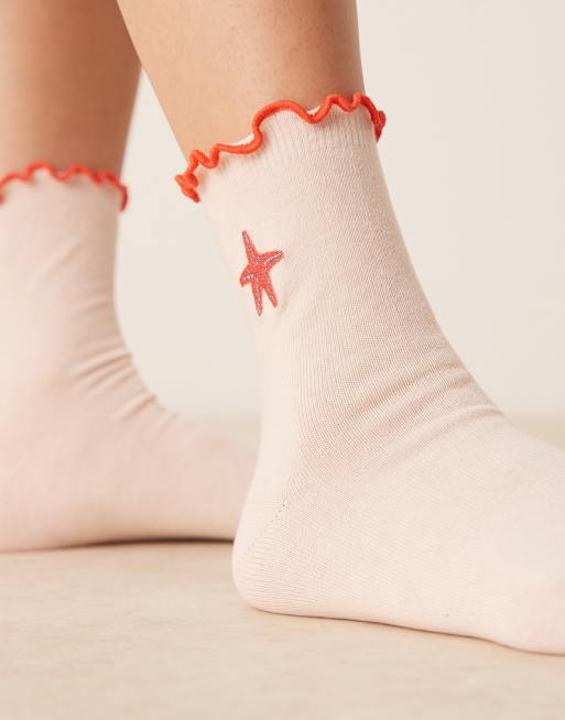 DESIGN Frill Top Socks With Embroidered Star Fish Design In Pink