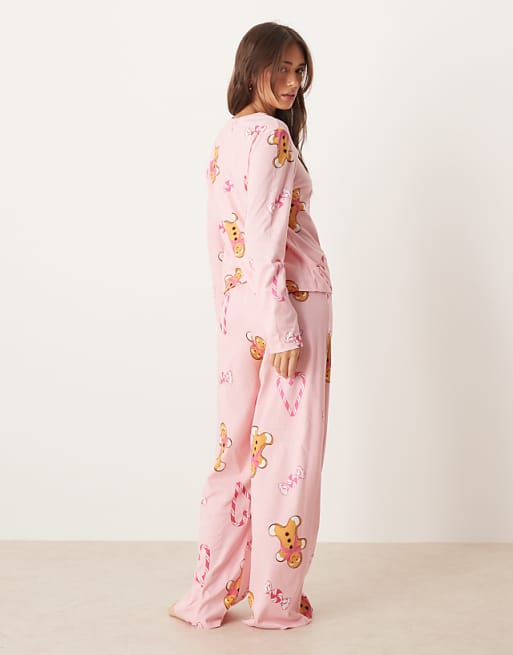 DESIGN Gingerbread & Candy Cane Long Sleeve Top & Trouser Pyjama Set In Pink Marl