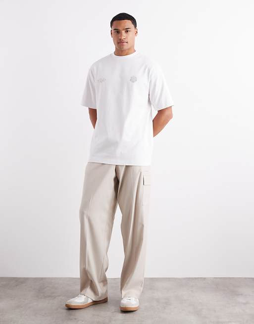 DESIGN Heavyweight 240gsm T-shirt With Chest Print In White