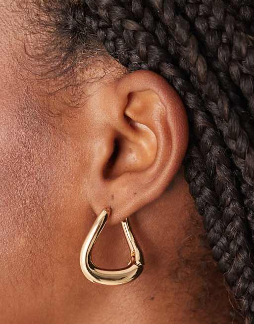 DESIGN hoop earrings with angular design in gold tone