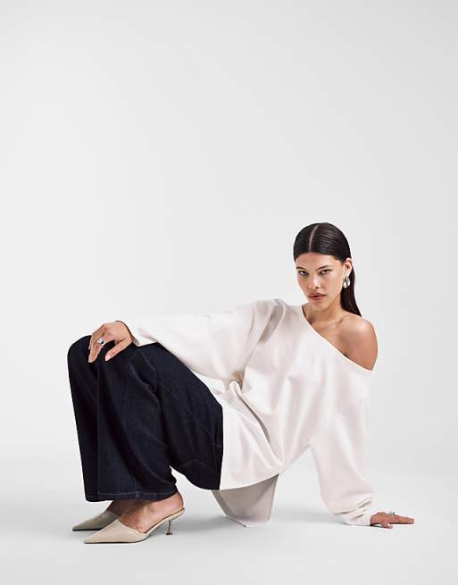 Design Interlock Co-ord In Cream