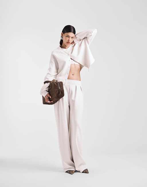 Design Interlock Co-ord In Cream