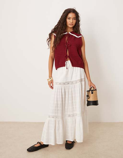 DESIGN Knitted Clean Tie Front Waistcoat With Collar Detail In Cherry