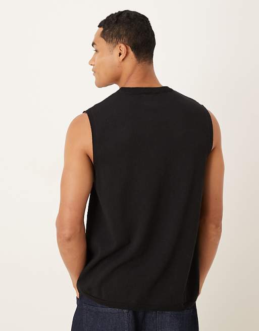 DESIGN Knitted Crew Neck Vest In Black