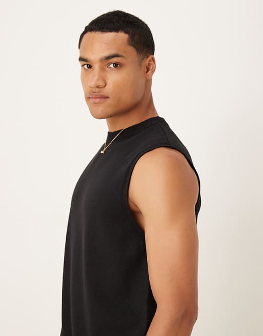 DESIGN Knitted Crew Neck Vest In Black