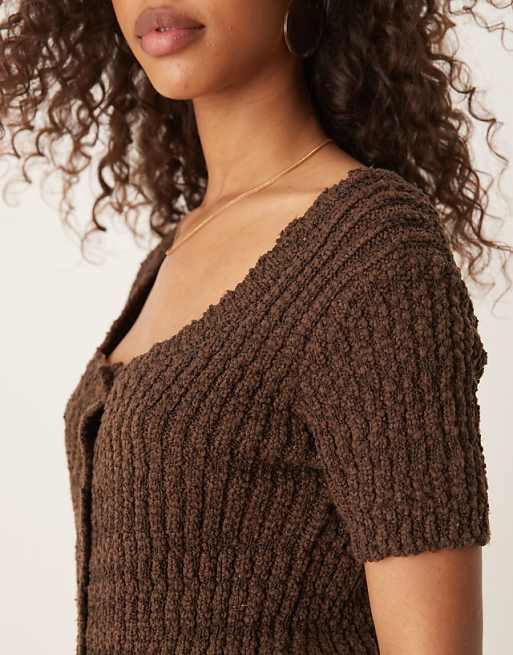 DESIGN Knitted Scoop Neck Button Through Cardigan In Textured Yarn In Chocolate