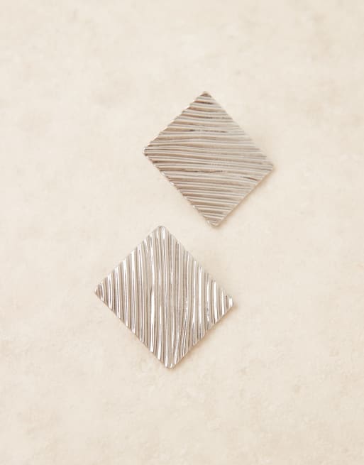 DESIGN Large Square Stud Earrings With Ridged Detail In Silver Tone