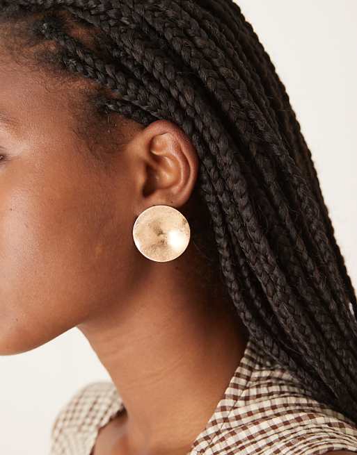 DESIGN large stud earrings with clean circle design in brushed gold tone