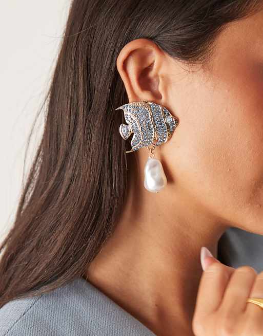 DESIGN Limited Edition crystal fish stud earrings with faux pearl drop in gold tone