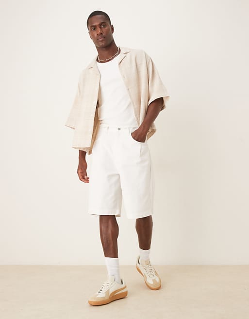 DESIGN long length pleated denim jort in white
