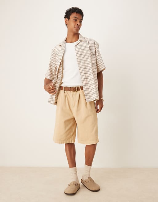 DESIGN long length pleated shorts in beige