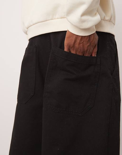 DESIGN Long Length Pleated Shorts In Black