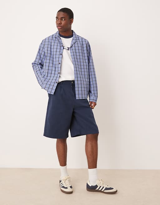 DESIGN Long Length Pleated Shorts In Navy