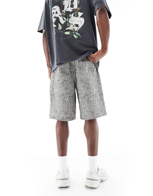 DESIGN Long Length Shorts In Camo