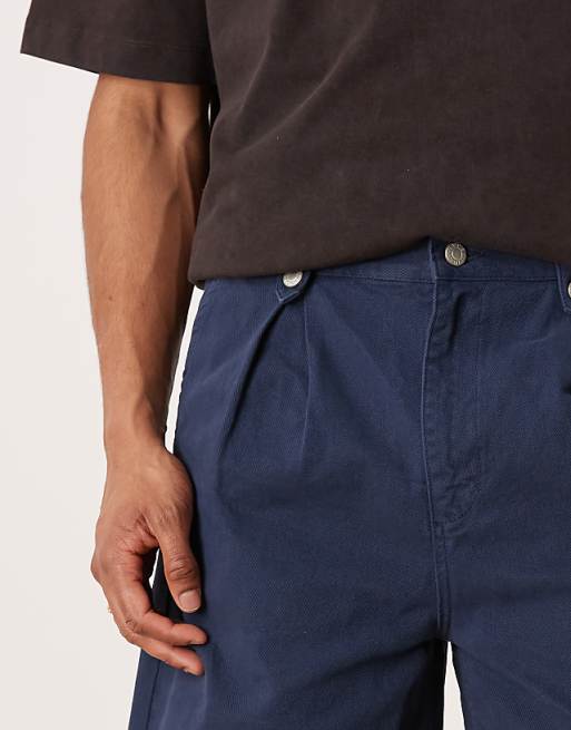 DESIGN Long Length Shorts With Pleats In Navy