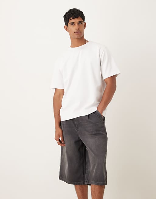 DESIGN longer length pleated denim jort in black