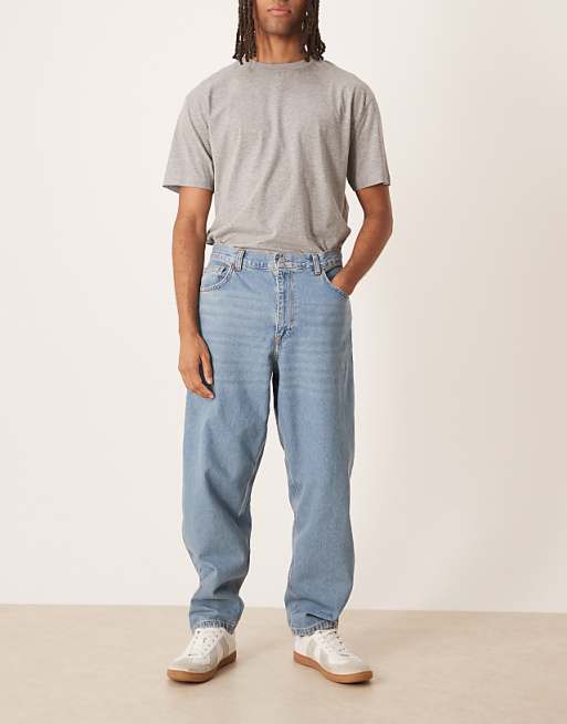 DESIGN loose straight fit subtle green tint light wash jeans