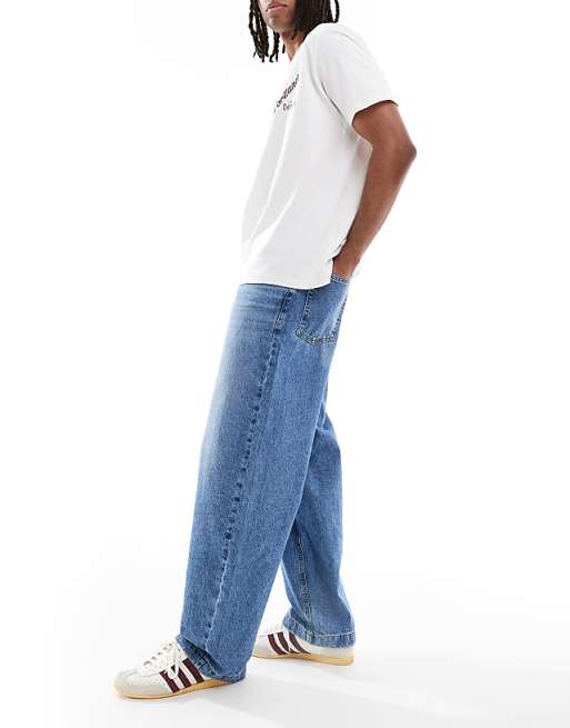 DESIGN Loose Straight Jeans In Light Wash Blue