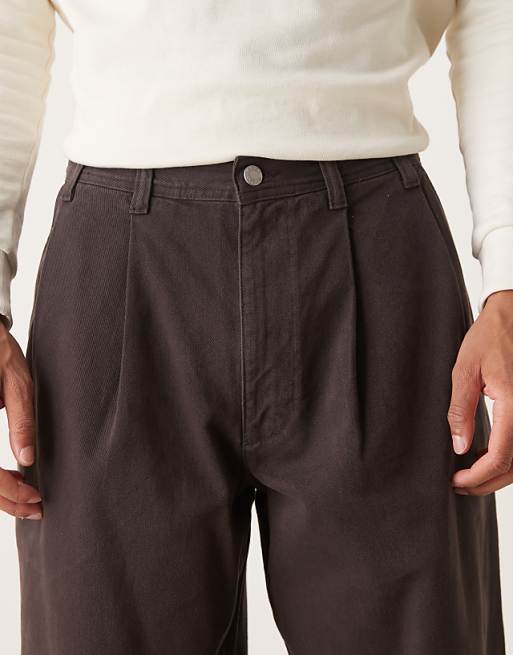 DESIGN Loose Straight Trousers In Brown With Double Pleats