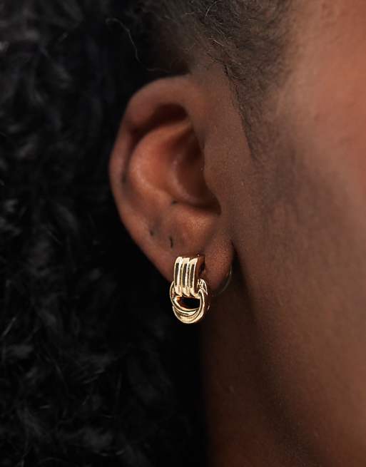 DESIGN mini doorknocker earrings in gold tone
