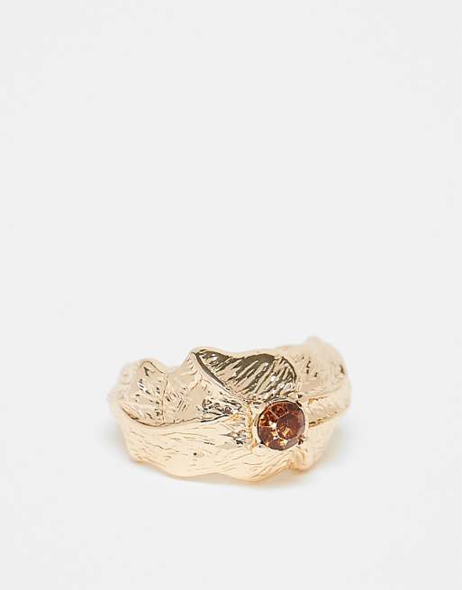 DESIGN molten textured ring with amber crystal in gold tone