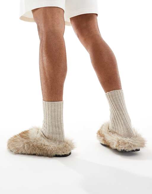DESIGN Mule Slippers In Brown Faux Fur
