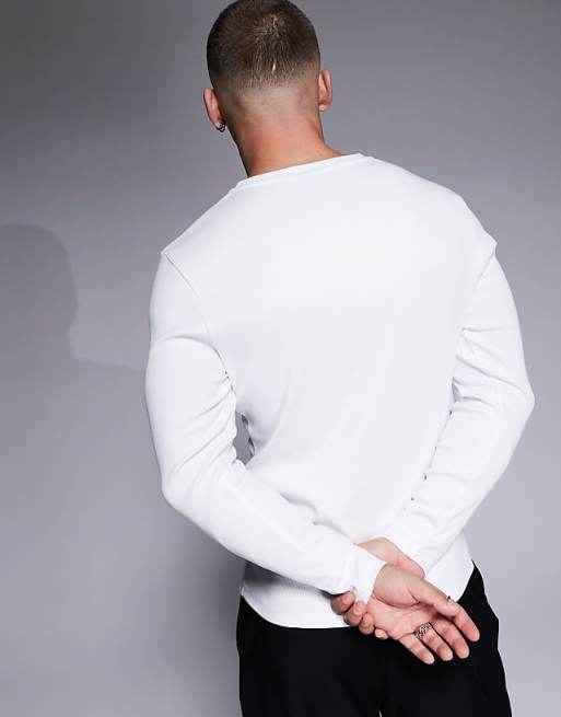 DESIGN Muscle Fit Long Sleeve T-shirt With Notch Neck In White Rib