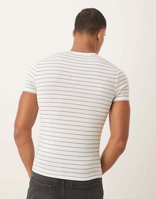DESIGN Muscle Fit T-shirt In White And Brown Stripe