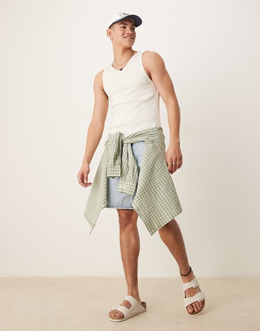 DESIGN Muscle Fit V Neck Vest In Cream