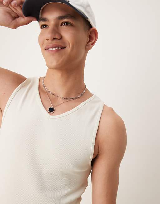 DESIGN Muscle Fit V Neck Vest In Cream
