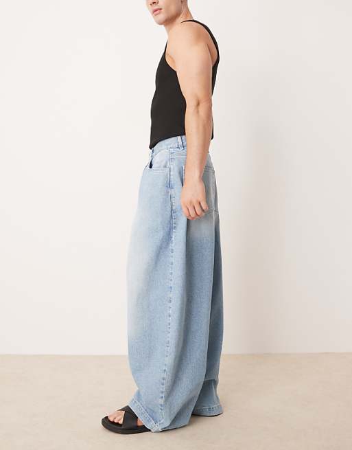 DESIGN Oversized Baggy Pleated Jeans In Light Wash Blue