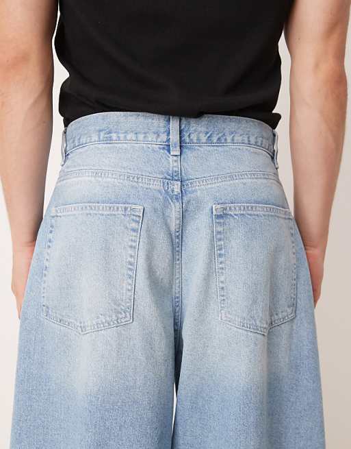 DESIGN Oversized Baggy Pleated Jeans In Light Wash Blue
