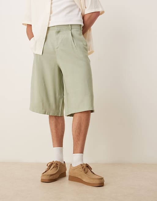 DESIGN Oversized Bemuda Shorts With Pleat Details In Sage