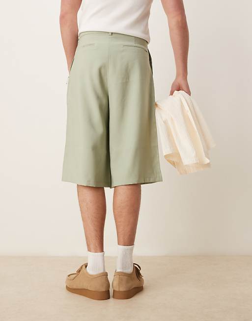 DESIGN Oversized Bemuda Shorts With Pleat Details In Sage