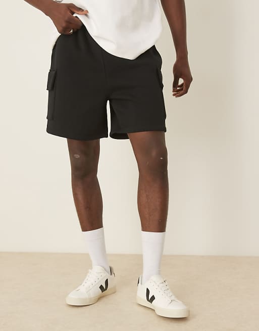 DESIGN oversized cargo short in black