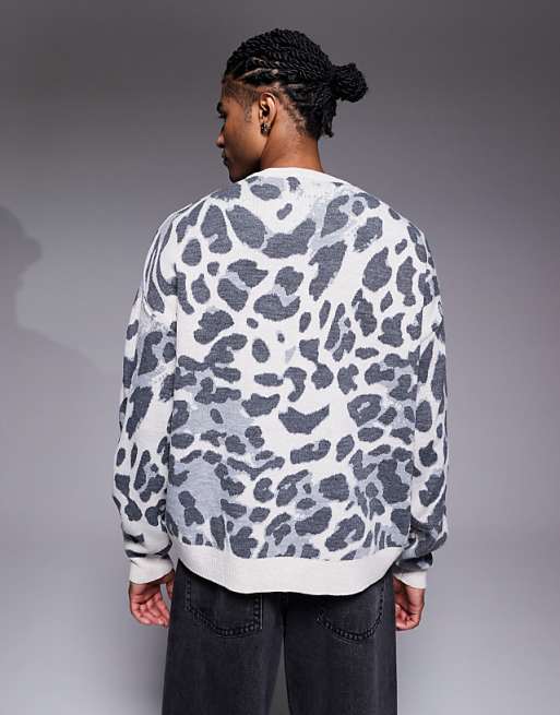 DESIGN Oversized Knitted Leopard Print Jumper In Grey