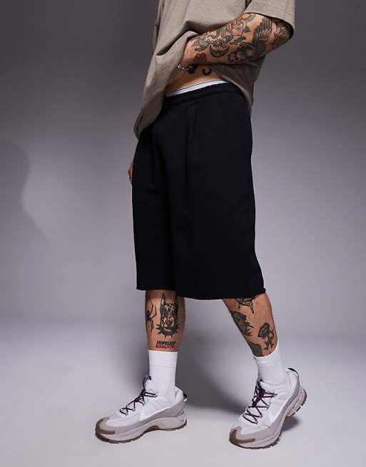 DESIGN Oversized Longer Length Short In Black