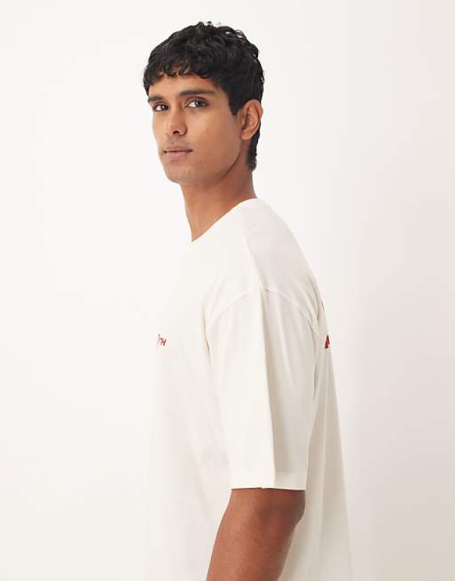 DESIGN Oversized With Street Graphics In Cream