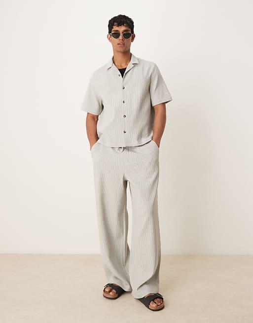 DESIGN plisse co-ord in grey