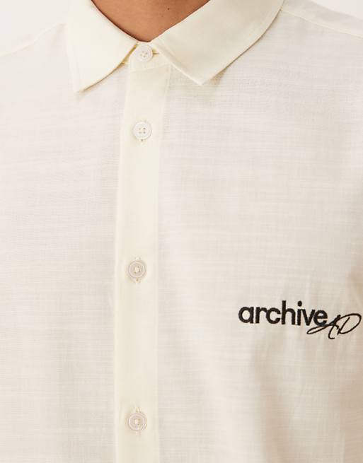 DESIGN Regular Fit Shirt With Chest Embroidery In Beige