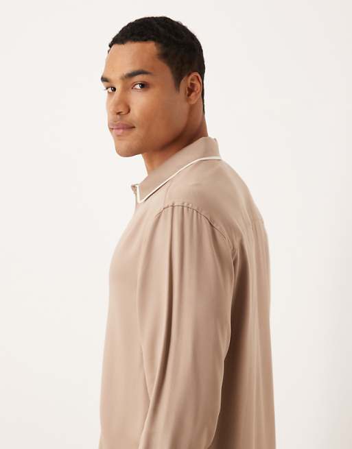 DESIGN Regular Shirt With Contrast Piping Detail In Brown