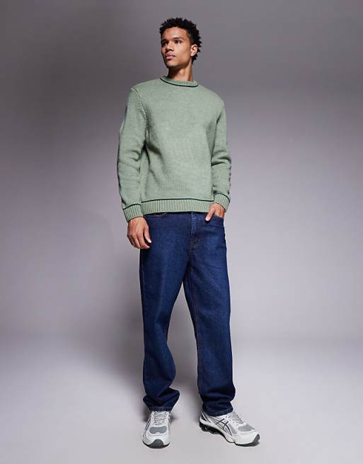 DESIGN Relaxed Knitted Crew Neck Jumper In Green With Contrast Stitch