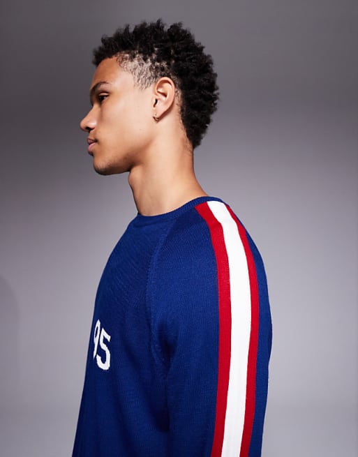 DESIGN Relaxed Knitted Crew Neck Jumper With 95 Graphic In Navy