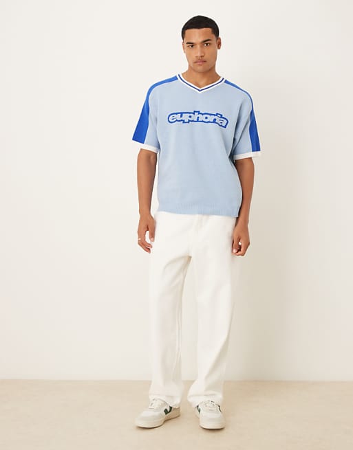 DESIGN Relaxed Knitted V-neck T-shirt With Euphoria Graphic In Light Blue