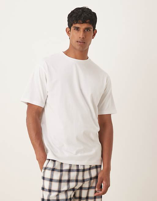 DESIGN Relaxed Pyjamas Set In Cream Check