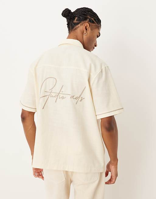 DESIGN relaxed shirt with back print in beige