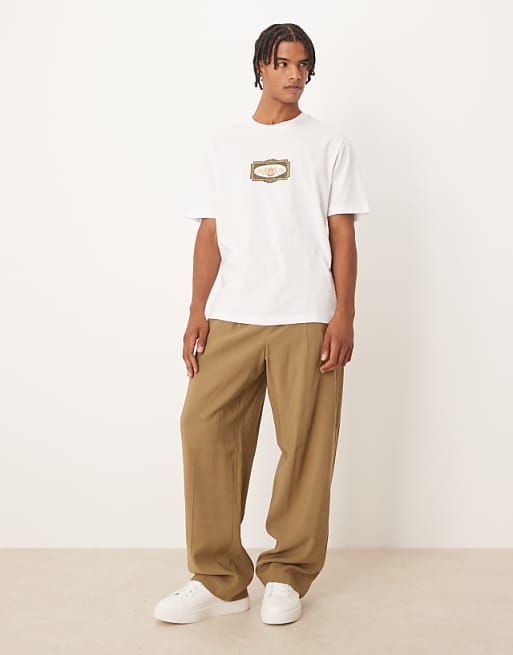 DESIGN Relaxed T-shirt With Front Chest Label In White