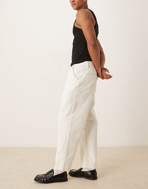 DESIGN Relaxed Tapered Jeans In Ecru